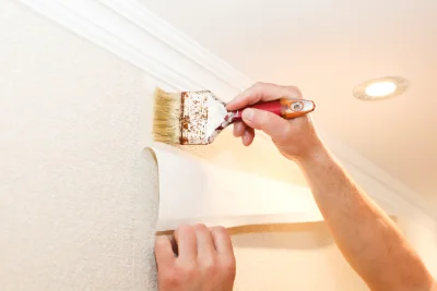 Pose de papier peint à l'Hosmes — revêtements muraux et toiles de verre